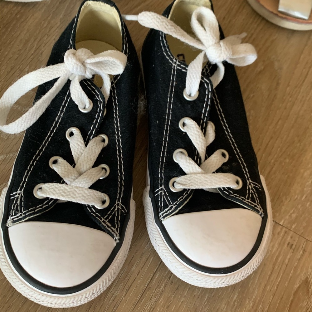 Converse kids shoes